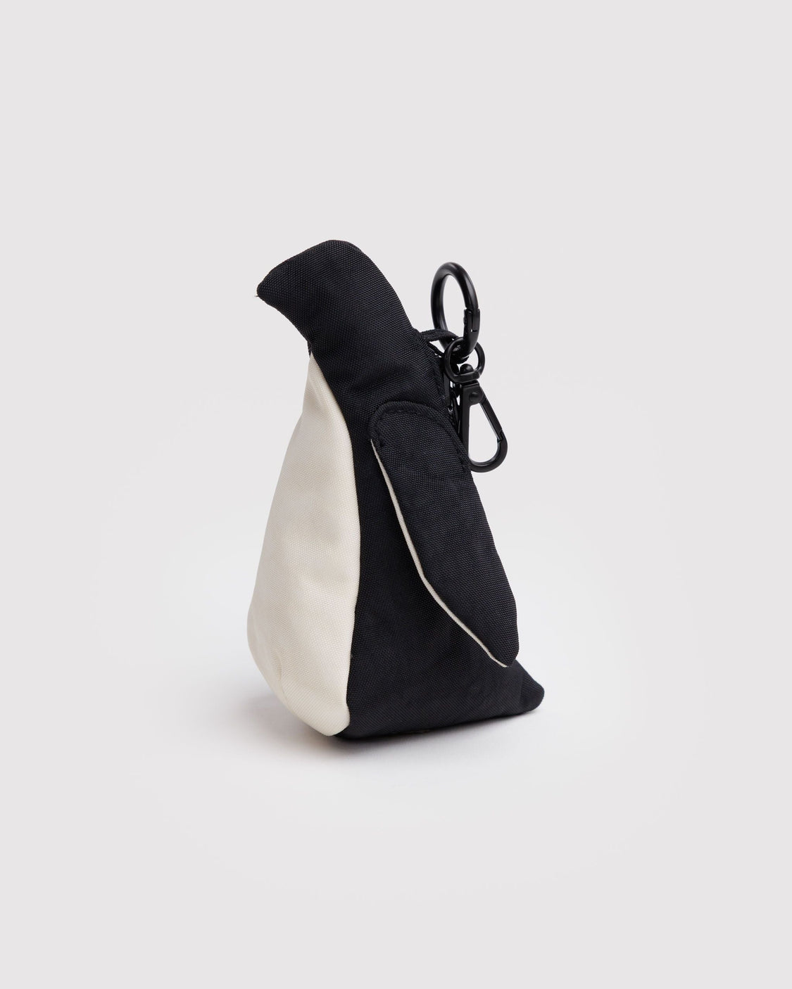 Penguin Charm - Travel Essential