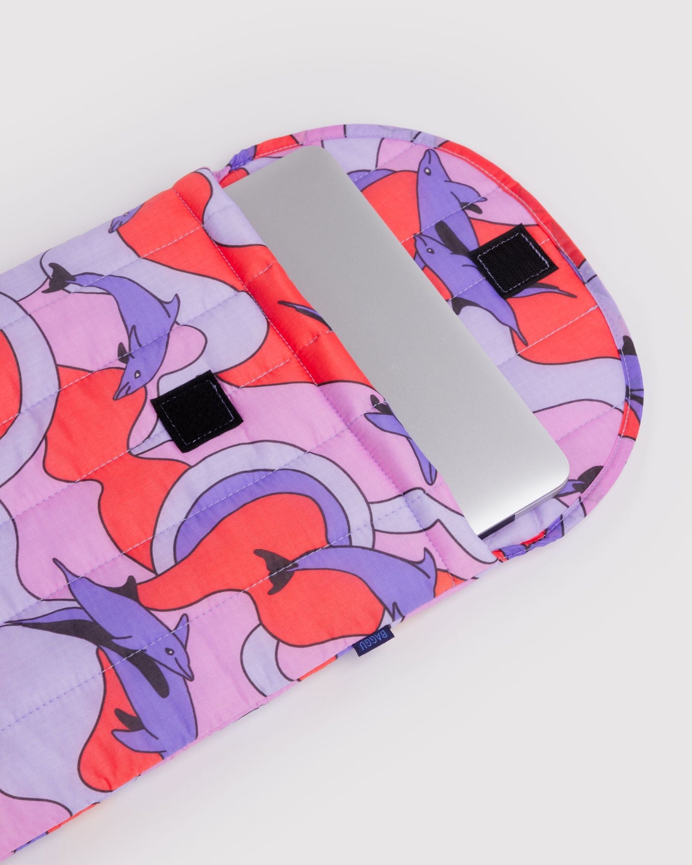 Puffy Laptop Sleeve 16" - Weekend Convenience