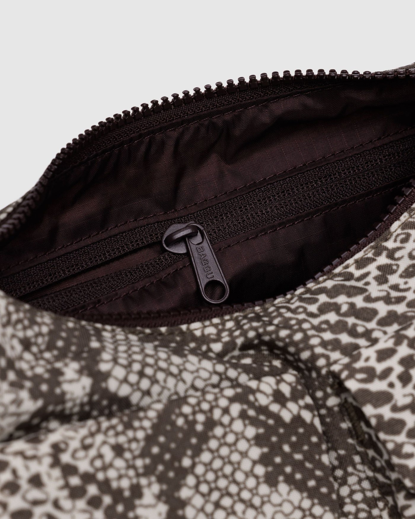 Cargo Shoulder Bag - Versatile Use