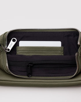 Recycled Leather Pochette - Picnic Go-To