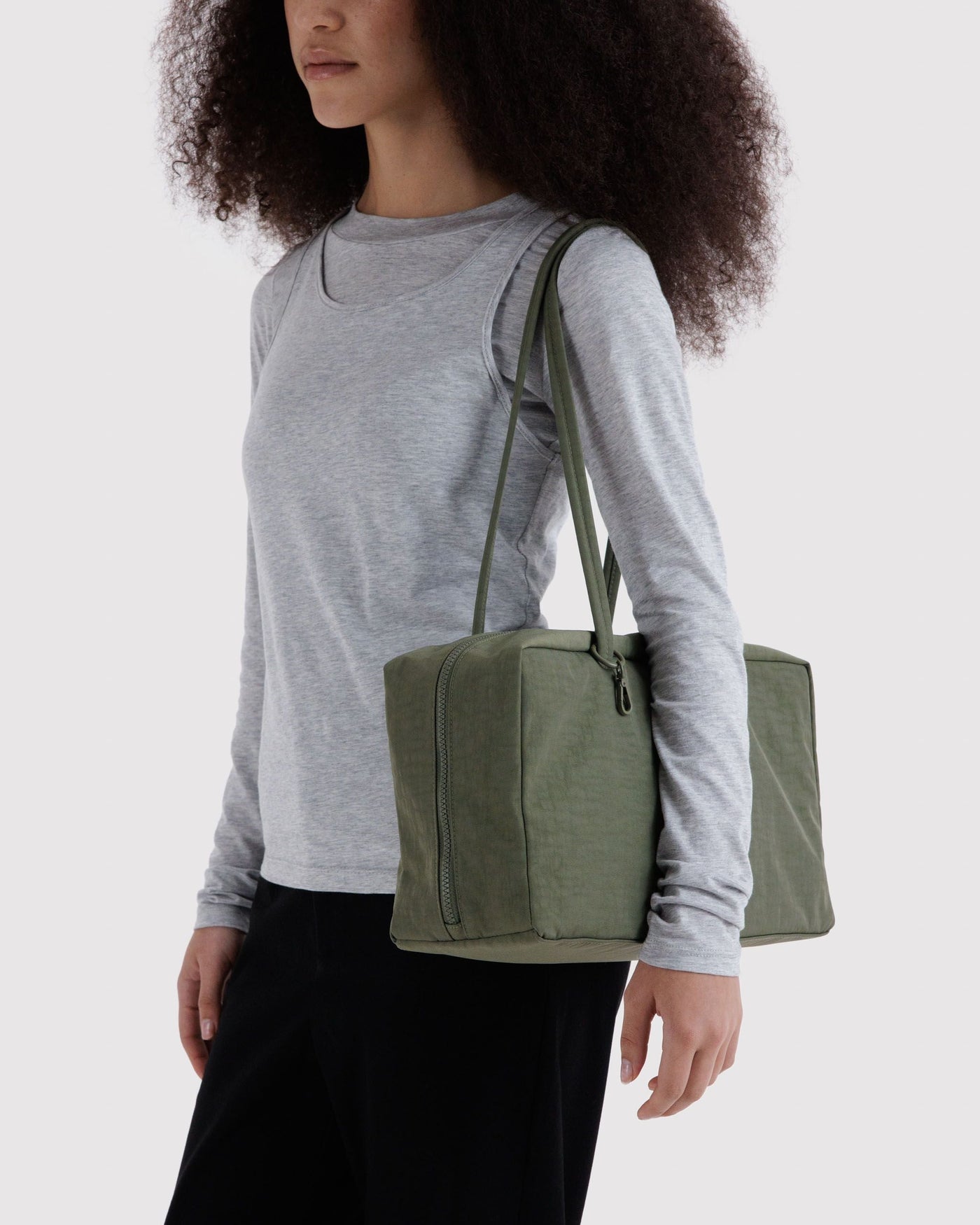Medium Nylon Bowler Bag - Durable Sip